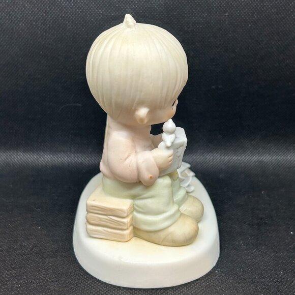 Precious Moments "Peace Amid The Storm" figurine - Picture 3 of 5